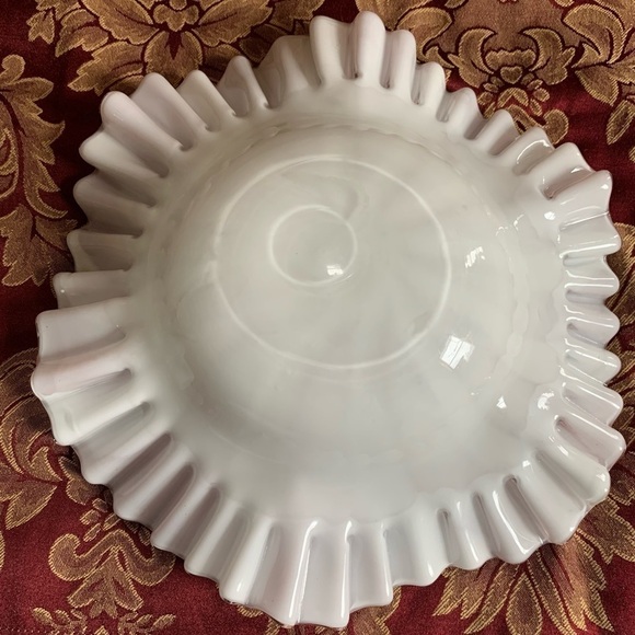 Vintage Murano Pink, White & Gold Ruffle Edge Bowl - Picture 4 of 4